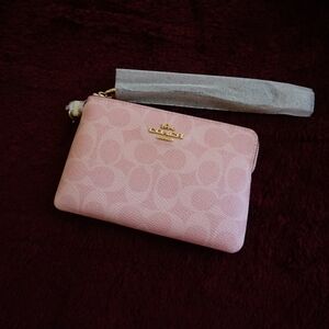 Coach Corner Zip Wristlet in Signature Canvas With Charms Gold/Powder Pink